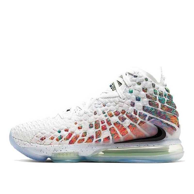 Nike LeBron 17 - Design Puissance et Grâce