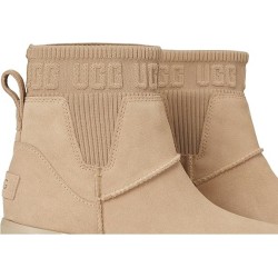 Bottes UGG Moxy Fashion Chelsea Numéro B0DPRP7N8J